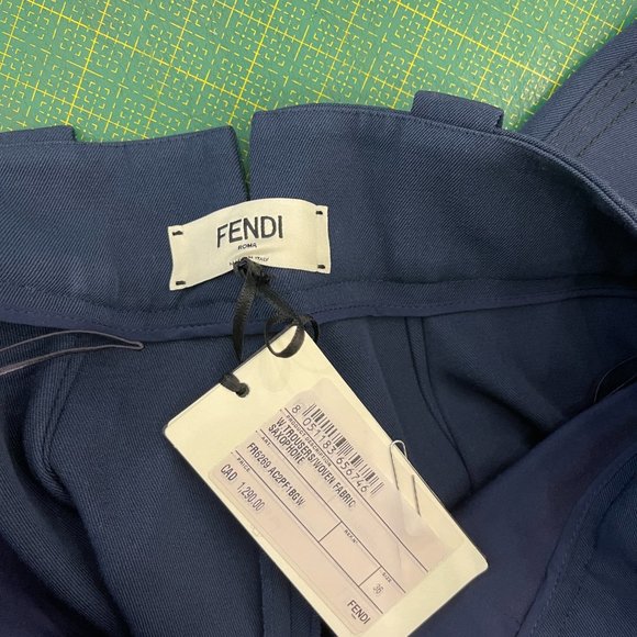 Fendi crease detailing cropped flare trousers size 36 - Picture 10 of 13